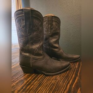 The Sadie - Midnight Relic Lizard